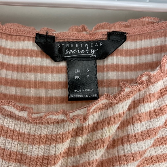 Cropped off shoulder ribbed shirt - Picture 2 of 2